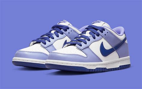 nike sb dunk low blueberry